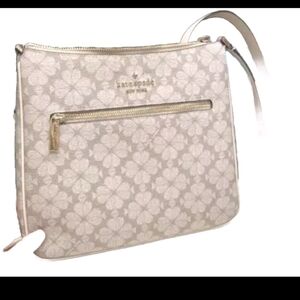 Signature Spade Flower swingpack cross